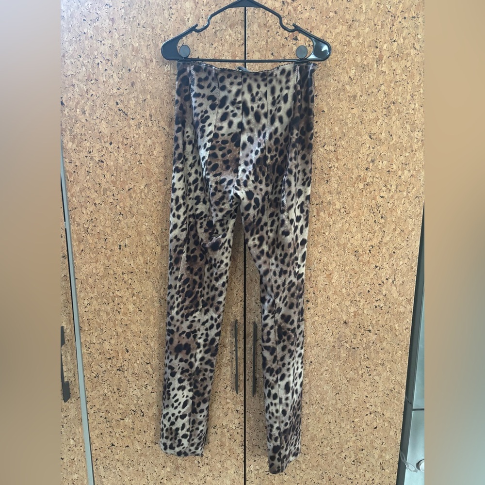 Skims x Dolce Leopard Print Pants - Picture 3 of 3